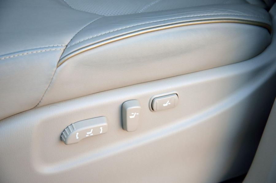  Infiniti QX56 2013 года  (фото 6 из 39)